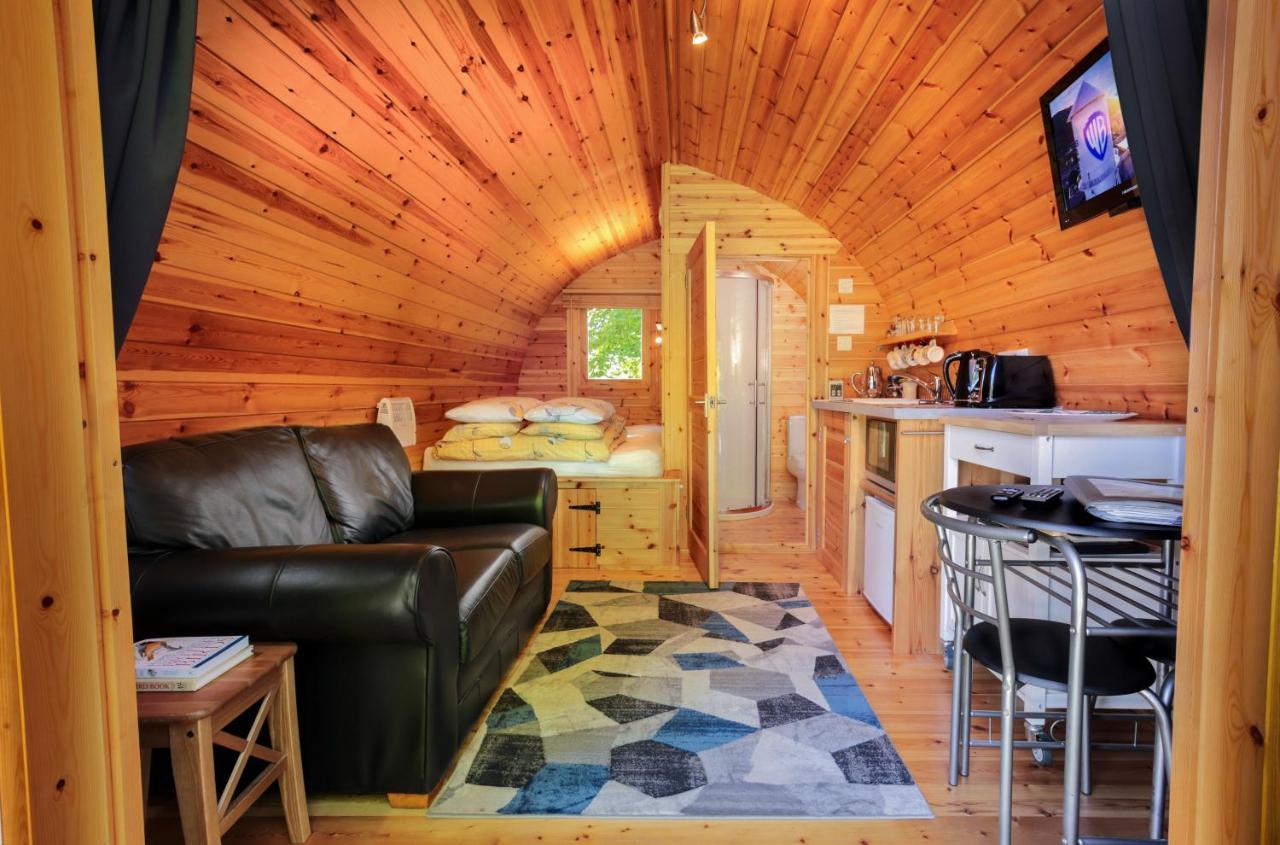 Glentruim Homestay B&B And Glamping Pods Newtonmore Exteriér fotografie